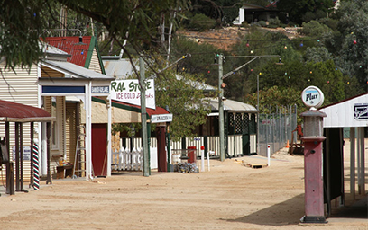 _0031_Loxton
